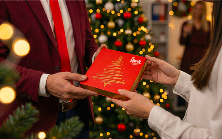 Personalizovani pokloni za zaposlene – mali znakovi velikog priznanja